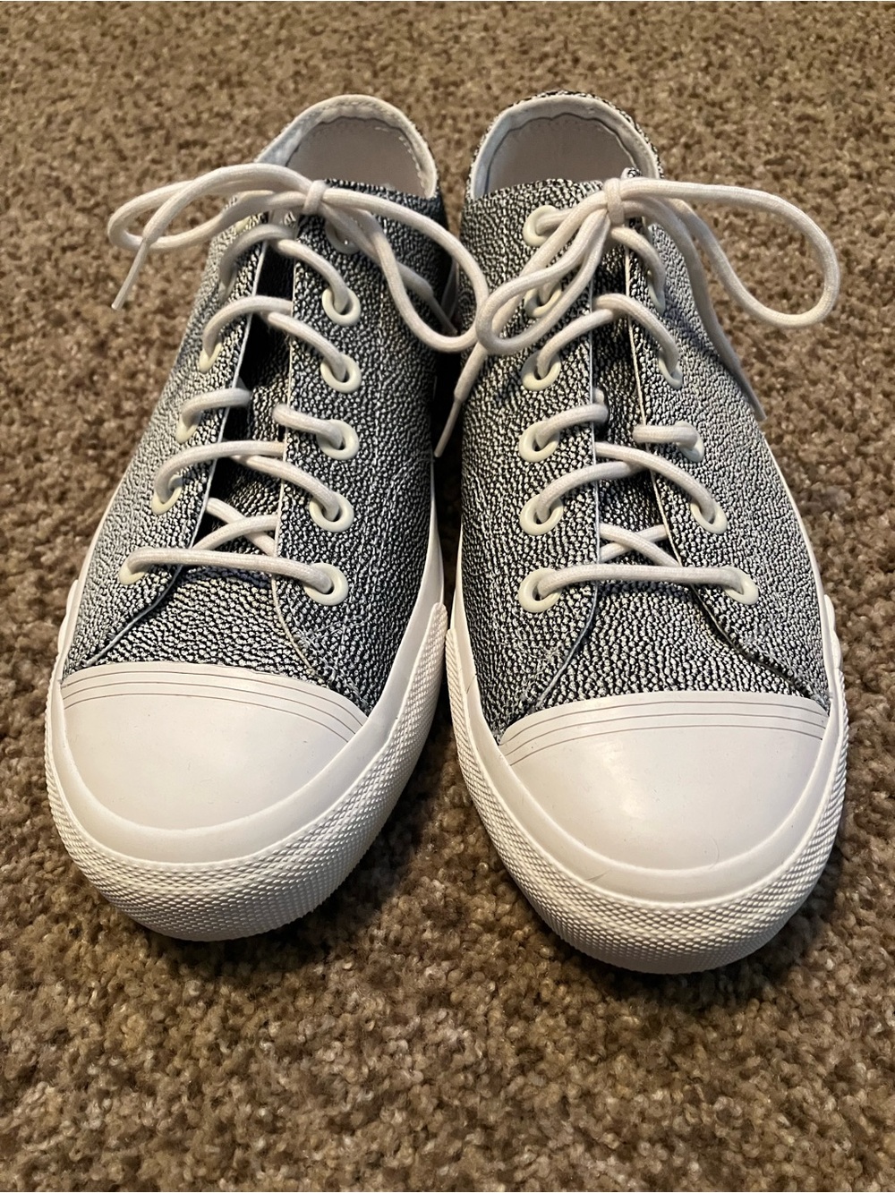 Men's Pro Keds Royal Lo Safety Stingray lace up sneaker size 8